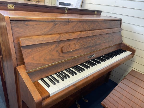 KNIGHT K6 FIGURED WALNUT SATIN UPRIGHT PIANO